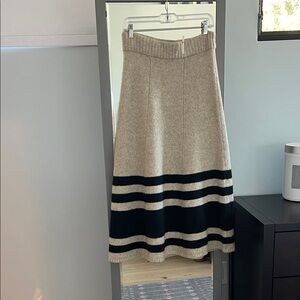 Banana Republic Beige and Black A-Line Skirt
